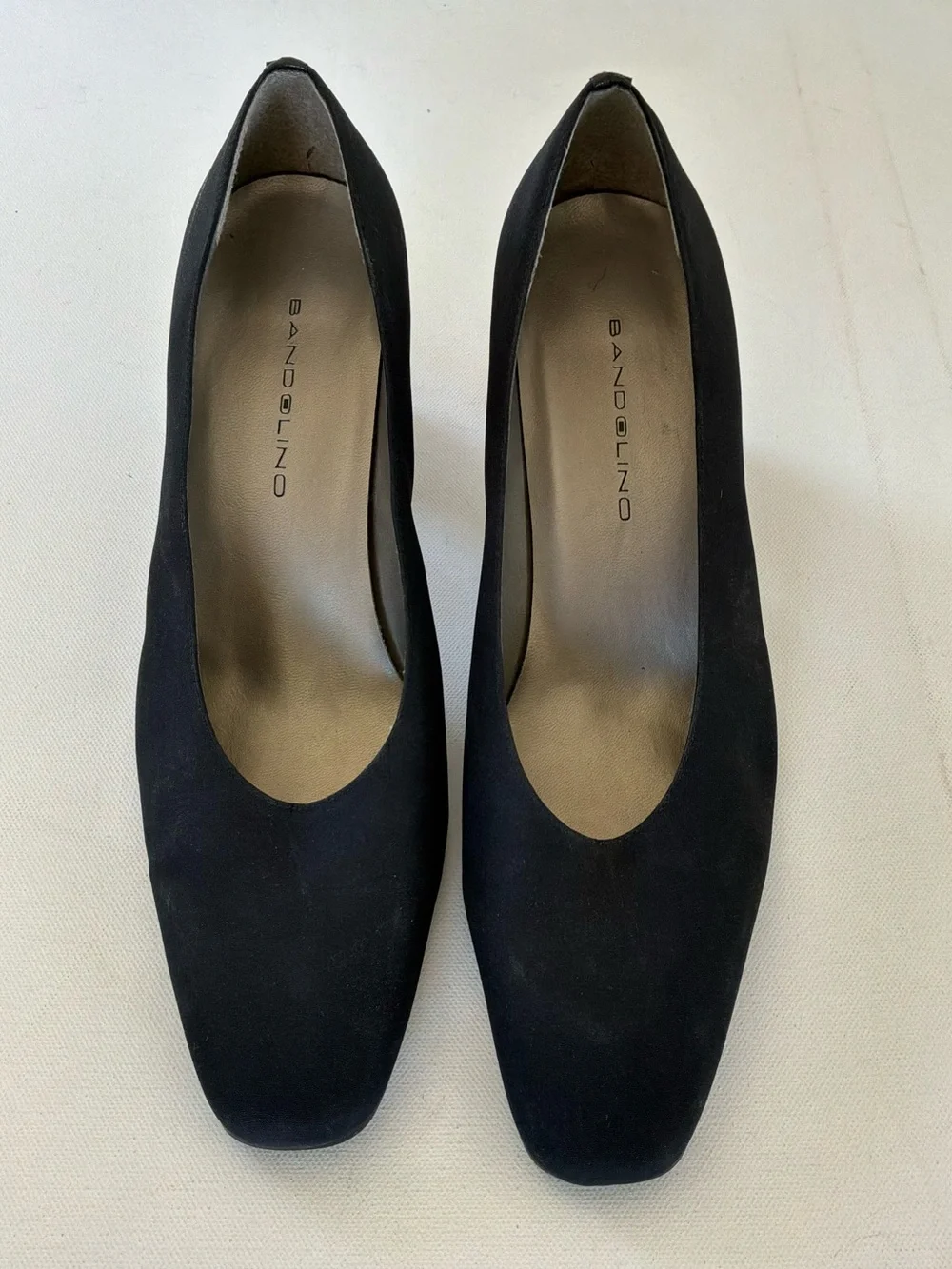 Bandolino Black Square Toe Block Heel Pumps Women’s Size 8.5M Classic Shoes